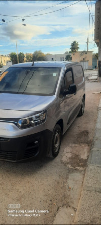 utilitaire-fiat-doblo-2023-ain-beida-oum-el-bouaghi-algerie