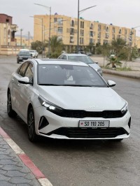 سيارات-kia-k3-2025-premium-بسكرة-الجزائر