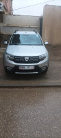 voitures-dacia-sandero-2017-stepway-miliana-ain-defla-algerie