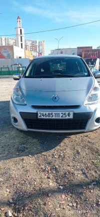 voitures-renault-clio-3-2011-constantine-algerie