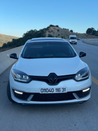 voitures-renault-megane-3-2016-gt-line-black-touch-berrouaghia-medea-algerie