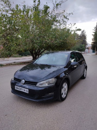 voitures-volkswagen-golf-7-2014-trendline-tipaza-algerie