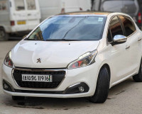 voitures-peugeot-208-2019-les-eucalyptus-alger-algerie