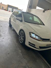 سيارات-volkswagen-golf-7-2016-carat-plus-تيارت-الجزائر
