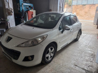 citadine-peugeot-207-2011-allure-sidi-aich-bejaia-algerie