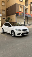 voitures-seat-ibiza-2018-high-facelift-bouira-algerie