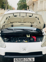 voitures-peugeot-partner-2014-bordj-bou-arreridj-algerie