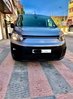 voitures-fiat-doblo-2024-italy-batna-algerie