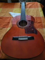 instruments-a-cordes-guitare-classique-valencia-espagnol-ahnif-bouira-algerie