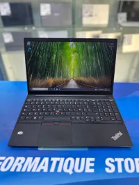 THINKPAD E15  CORE : Intel i3 / 1215U DISC : 256 GB  (SSD)  RAM : 08 GB 