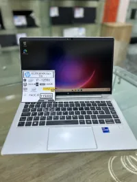 HP ELITEBOOK 840 G9  CPU: CORE i7 / 1255U DISC : 512 GB /RAM : 16 GB  