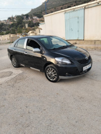 voitures-toyota-yaris-2011-el-harrouch-skikda-algerie