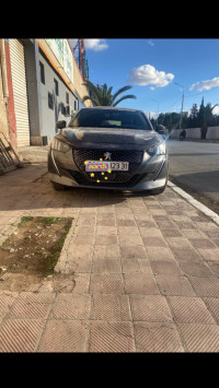 voitures-peugeot-208-2023-gt-oran-algerie