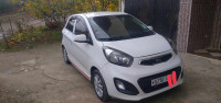 voitures-kia-picanto-2014-pop-salah-bouchaour-skikda-algerie