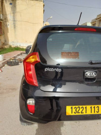 voitures-kia-picanto-2013-salah-bouchaour-skikda-algerie