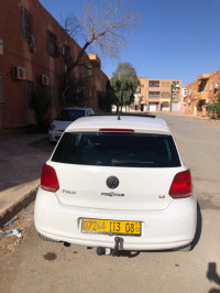 voitures-volkswagen-polo-2013-life-bechar-algerie