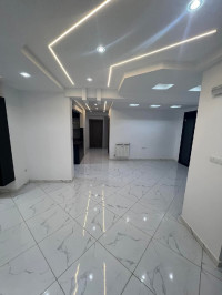 appartement-vente-f3-alger-el-harrach-algerie