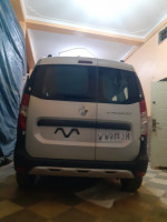 voitures-renault-kangoo-stepway-2024-sidi-lakhdar-ain-defla-algerie