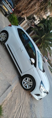 Renault Clio 5 e-tech hybrid 145 berline 2022 E-TECH HYBRID
