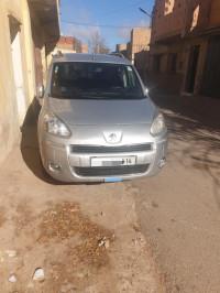 voitures-peugeot-partner-2014-tepee-tiaret-algerie