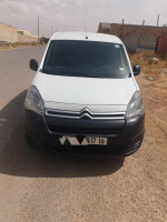 voitures-citroen-berlingo-2017-tole-niveau-1-chassis-long-tiaret-algerie