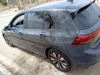 voitures-volkswagen-golf-8-2023-move-tiaret-algerie