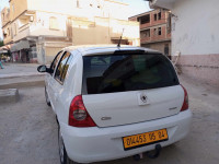 mini-citadine-renault-clio-campus-2015-algerie