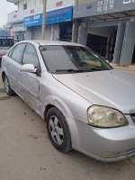 utilitaire-chevrolet-optra-5-portes-2010-algerie