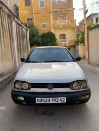 سيارات-volkswagen-golf-3-1992-أحمر-العين-تيبازة-الجزائر