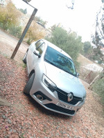 voitures-renault-symbol-2018-lakhdaria-bouira-algerie