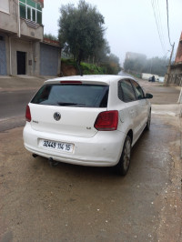 voitures-volkswagen-polo-2014-life-tizi-ouzou-algerie