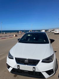 سيارات-seat-ibiza-2024-fr-دواودة-تيبازة-الجزائر