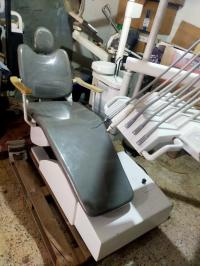طبي-fauteuil-dentaire-بئر-قاصد-علي-برج-بوعريريج-الجزائر