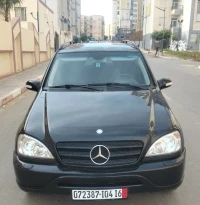 Mercedes ML 2004 Mercedes ML pack AMG d'origine