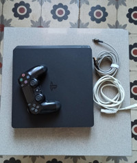 consoles-ps4-slim-1tb-machi-flache-version-12-oran-algerie