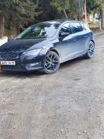 moyenne-berline-seat-leon-2014-bouandas-setif-algerie