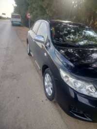 سيارات-toyota-corolla-verso-2009-العطاف-عين-الدفلة-الجزائر