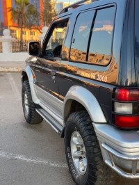 دراجة-نارية-رباعية-كواد-mistubishi-pajero-1998-مستغانم-الجزائر