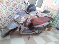 motos-scooters-sym-sr-symphony150-blida-algerie