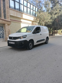 voitures-peugeot-partner-2019-k9-batna-algerie