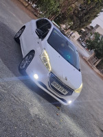 voitures-peugeot-208-2013-allure-bordj-ghedir-bou-arreridj-algerie