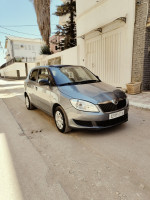 voitures-skoda-fabia-2013-dar-el-beida-alger-algerie