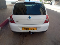 voitures-renault-clio-campus-2013-mostaganem-algerie