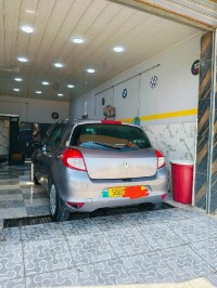 سيارات-renault-clio-3-2010-تغنيف-معسكر-الجزائر