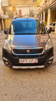 commerciale-peugeot-partner-2015-tepee-mostaganem-algerie