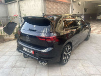 voitures-volkswagen-golf-8-2021-blida-algerie