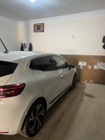 voitures-renault-clio-5-2022-rsline-yellel-relizane-algerie