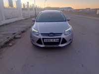 voitures-ford-focus-5-portes-2015-titanium-plus-mdaourach-souk-ahras-algerie