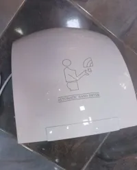 Sèche main  plastique 
