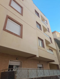 appartement-vente-f3-alger-el-madania-algerie